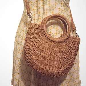 Chic Tan Woven straw tote Handbag